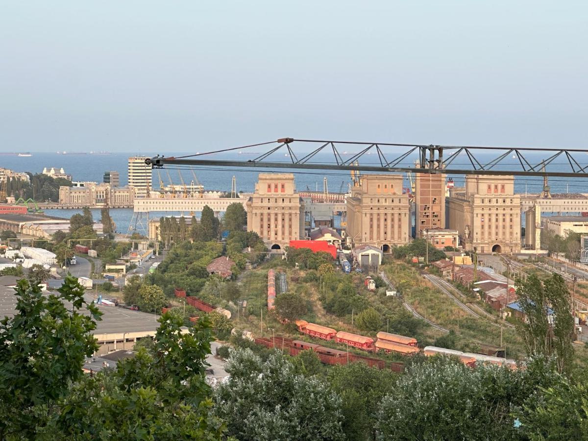 Port View Studio-Constanta Constança Exterior foto